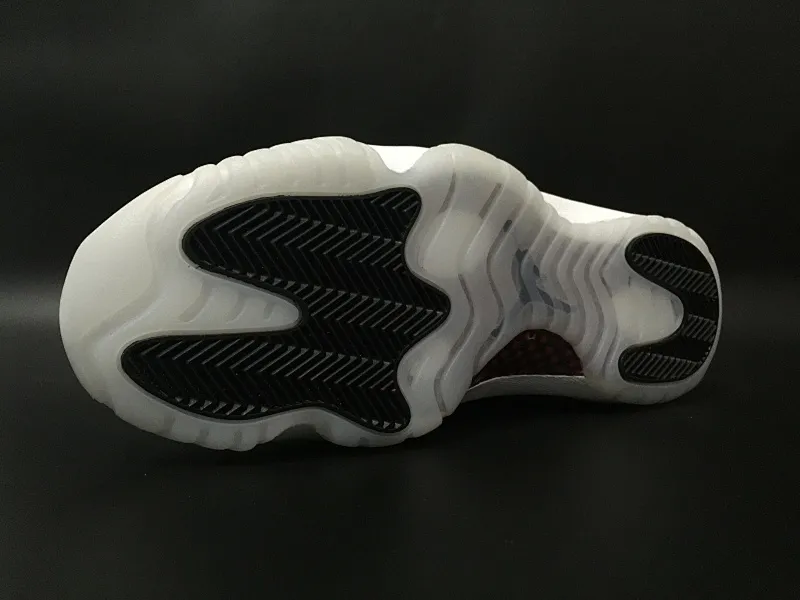 All Categories Air Jordan Jordan Series Basketball Shoes Air Jordan 11 First Layer Authentic Brand Original Air Jordan 11 "72-10" AJ11 Big Devil Joe 11 True Carbon Fiber 378037-002 Original Brand Men's Shoes